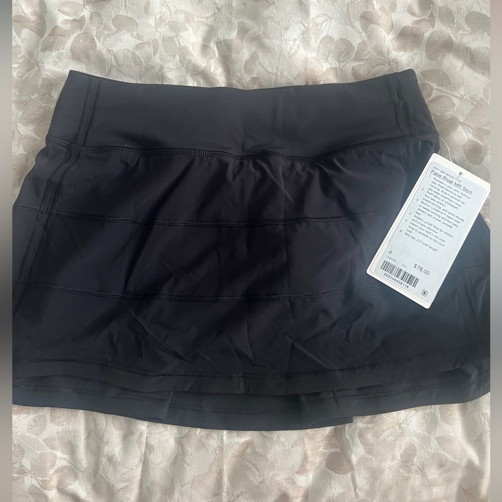 Lululemon Black Pace Revival MR Skirt